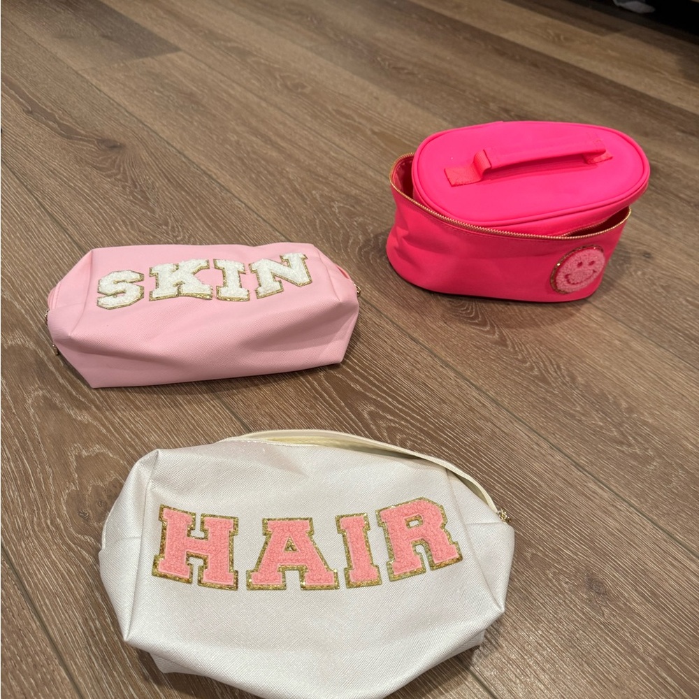 Preppy makeup and and toiletry bags